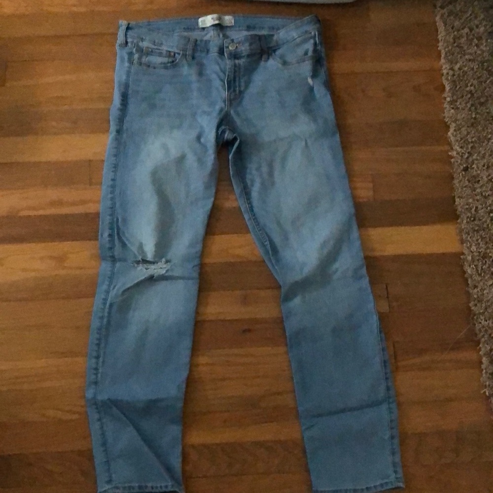 Hollister skinny jeans